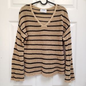 Old Navy Beige Black Striped V-Neck Crocheted Pullover Sweater